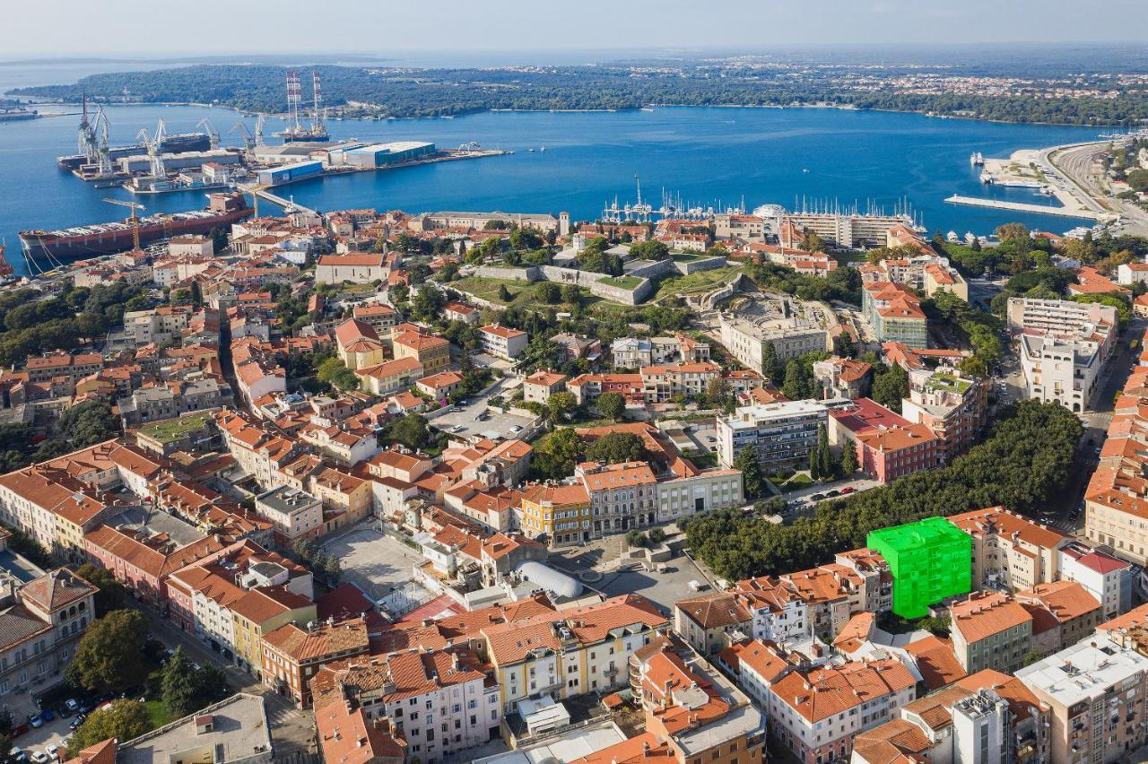 Giardini Penthouse Apartment Pula Eksteriør billede